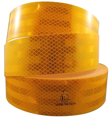 ECE 104 R Curtain Flexible Segmented Kiss-cut Reflective Prismatic Tape