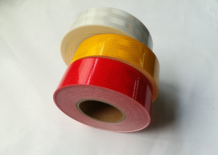 สีเหลืองสีขาวสีแดงเทปสะท้อนความประทับใจ E-Marks สำหรับรถบรรทุกรถยนต์ 5cm * 45.7m