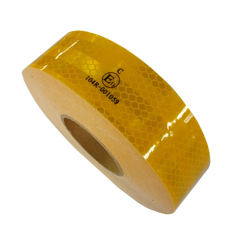 50mm*45.72m ขนาด เทปสีเหลือง สติ๊กเกอร์สะท้อนแสง ทนทาน 3-5 ปี