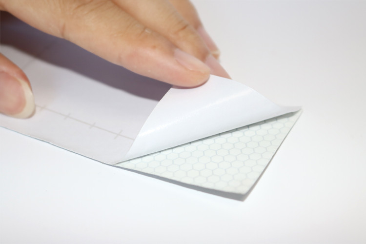 เทปโซลาสสะท้อนแสงสูงแบบยืดหยุ่น สีเงิน สำหรับเรือ