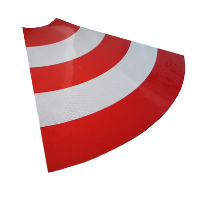 1.24m * 45.7m MicroPrismatic PVC Honeycomb สติกเกอร์ไวนิลสะท้อนแสงฟิล์มสะท้อนแสงแผ่นสำหรับป้ายจราจรแผนที่ป้ายความปลอดภัย