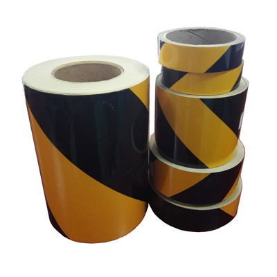 Two-Color Diagonal Stripe Reflective Danger Tape Yellow And Black Red And White Reflective Panel
